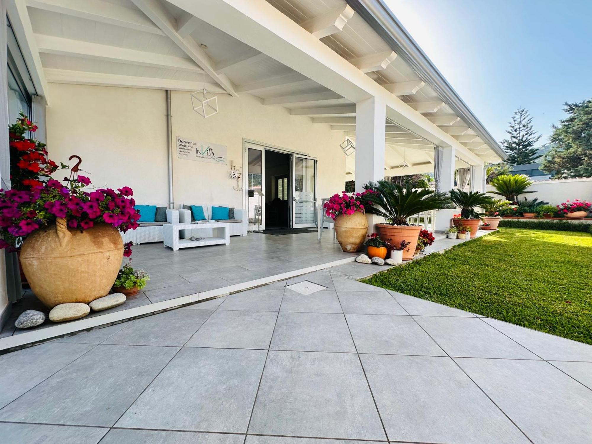 Invilla Bed&Breakfast - Quality Rooms Santa Maria di Castellabate Exteriér fotografie